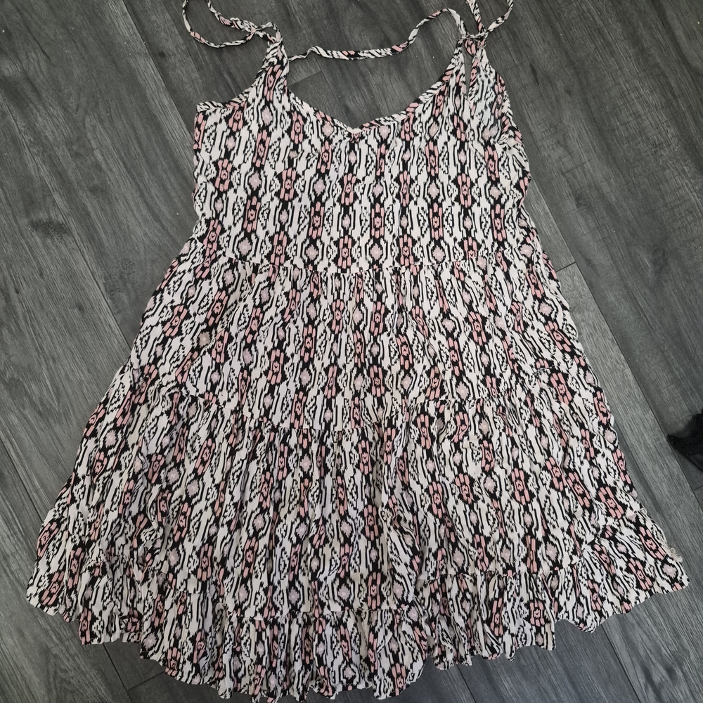 ARDENE Women's Pink Patterned Tiered Sundress - Size M